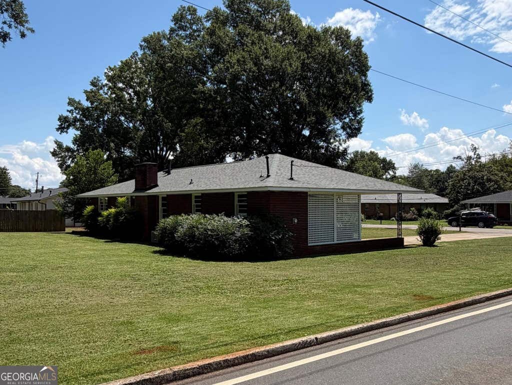 Photo of 41 Larkwood Circle, Cartersville, GA 30120 (MLS # 10822278)