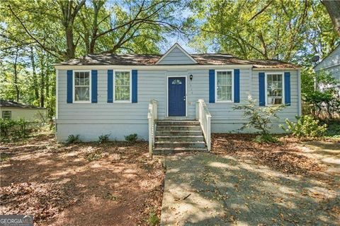 1324 Almont DR SW Atlanta GA 30310