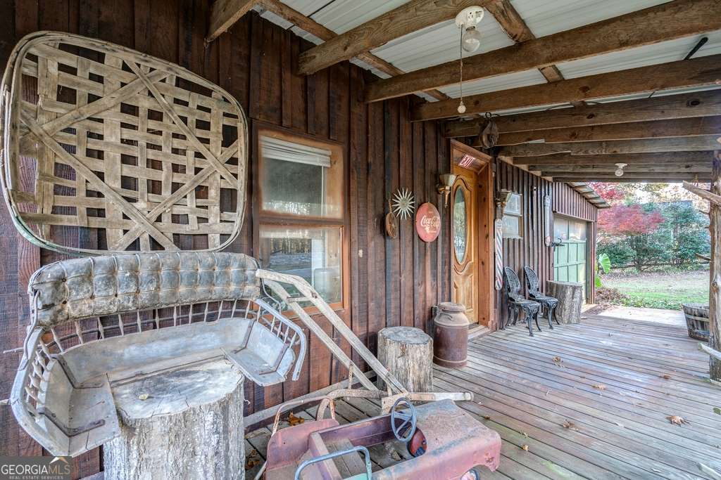 175 Evans DR