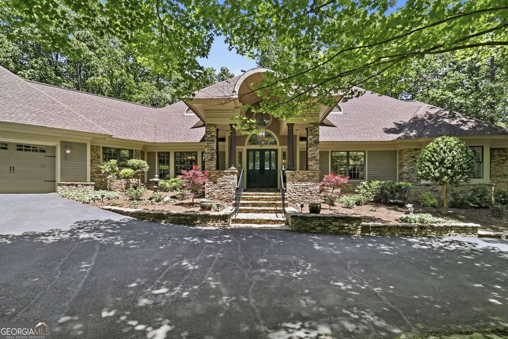 Photo of 560 Shetland Trace, Big Canoe, GA 30143 (MLS # 10758557)