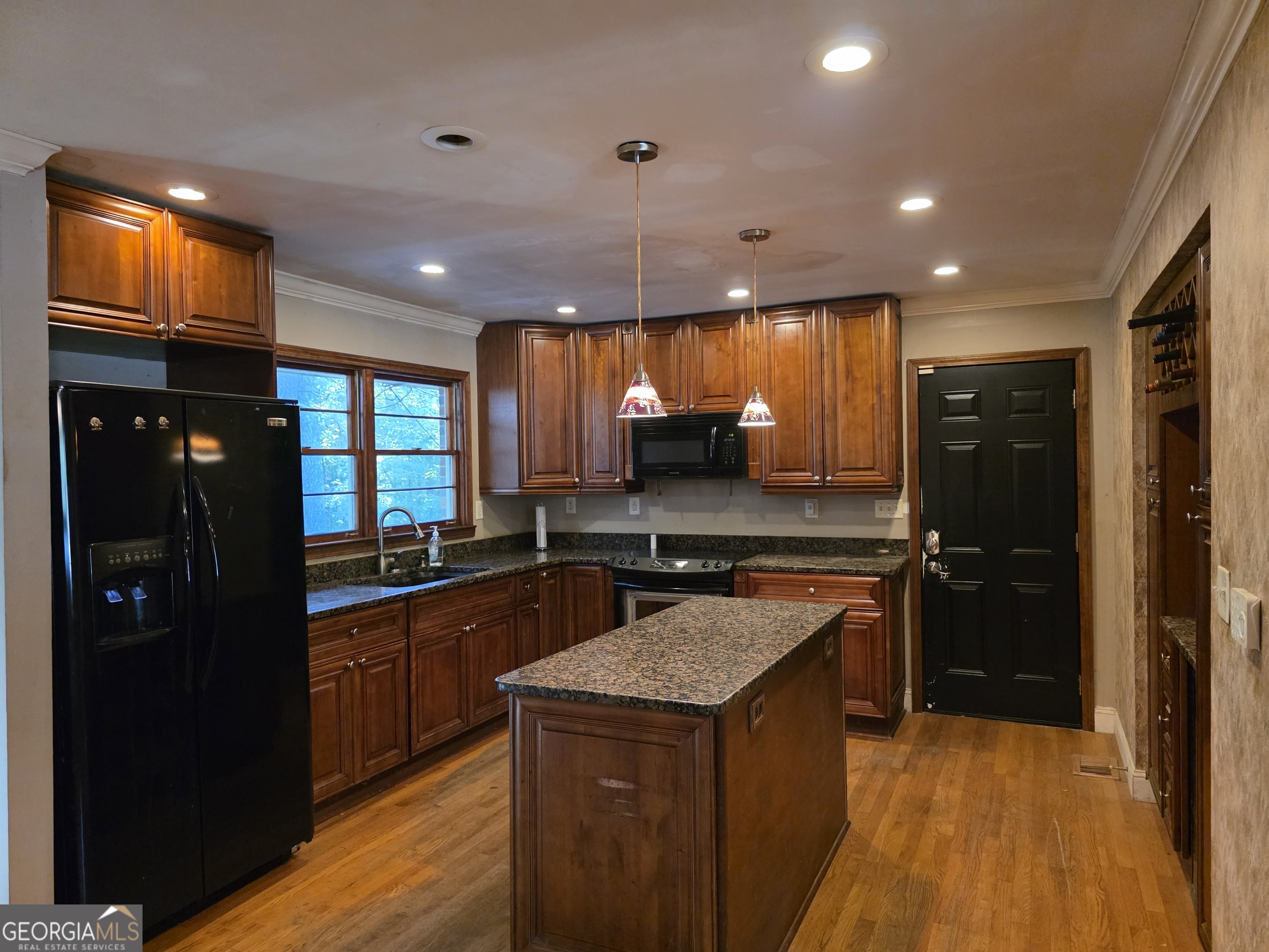 5933 Old Stone Mountain RD