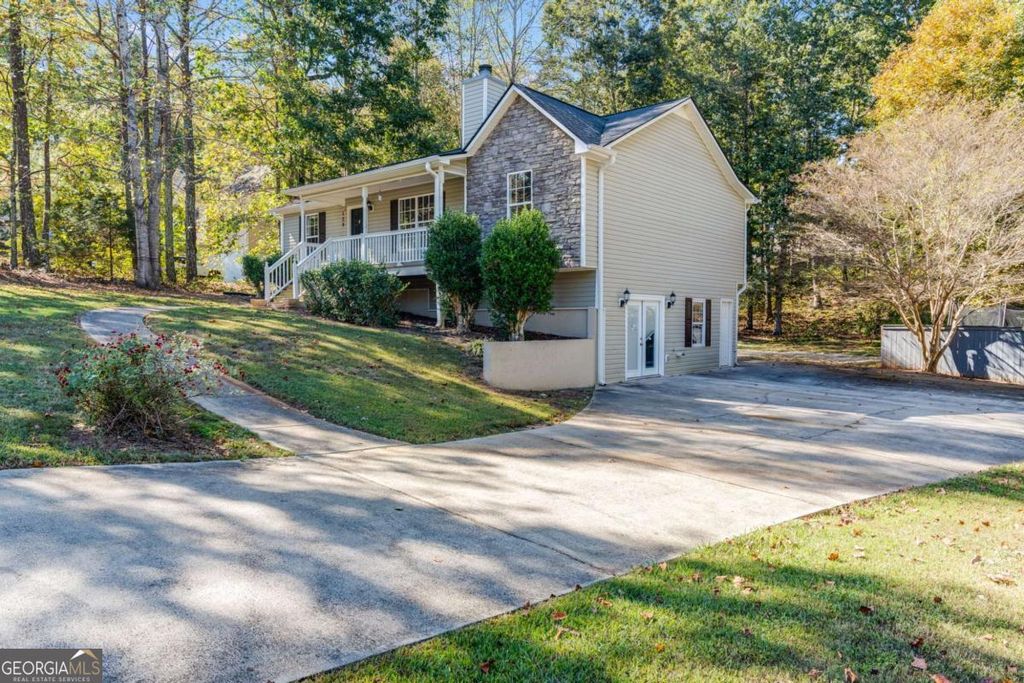 Photo of 139 Clover Court, Temple, GA 30179 (MLS # 10630742)