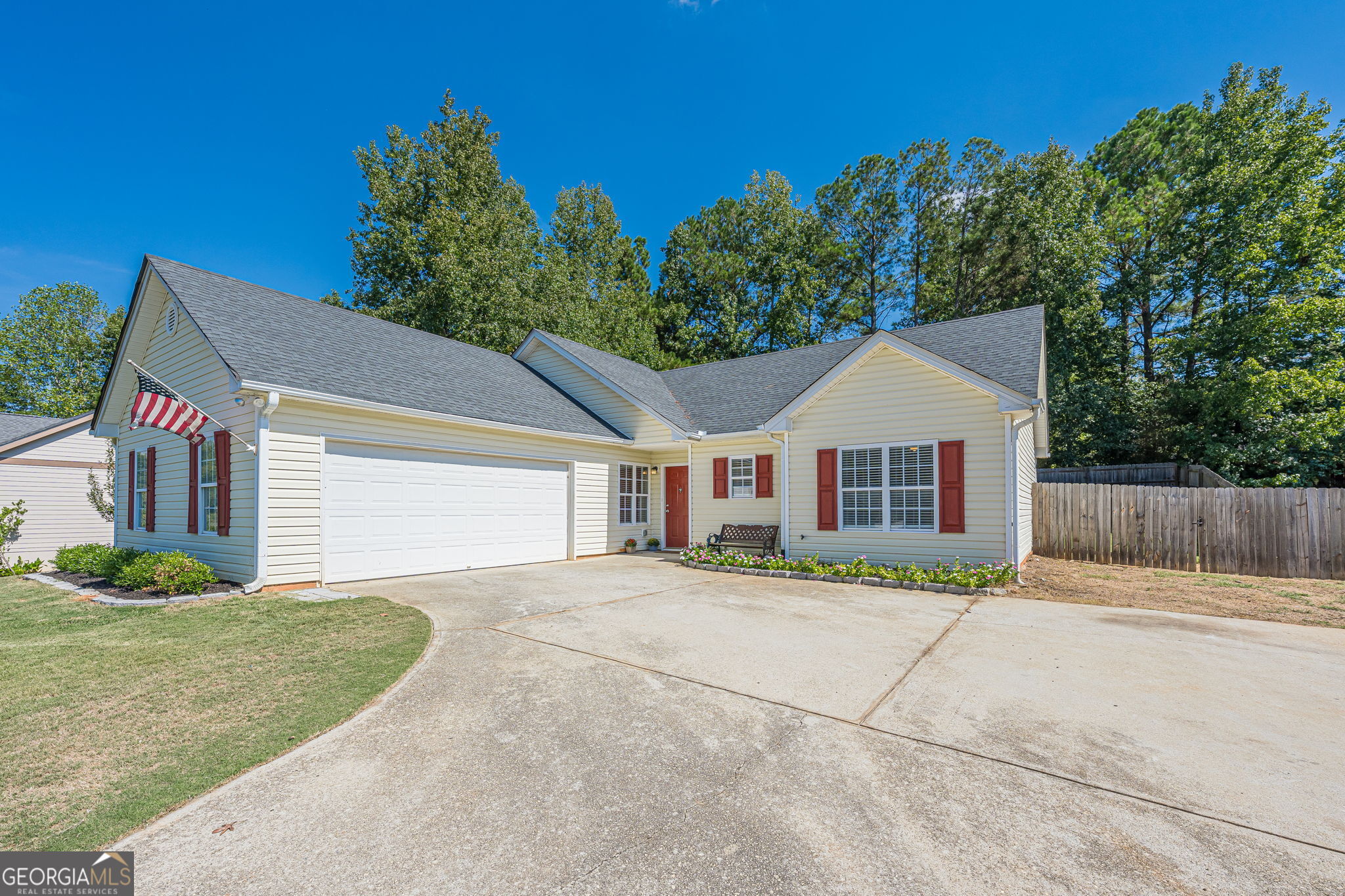914 Masters DR