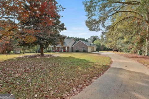 A home in Meansville