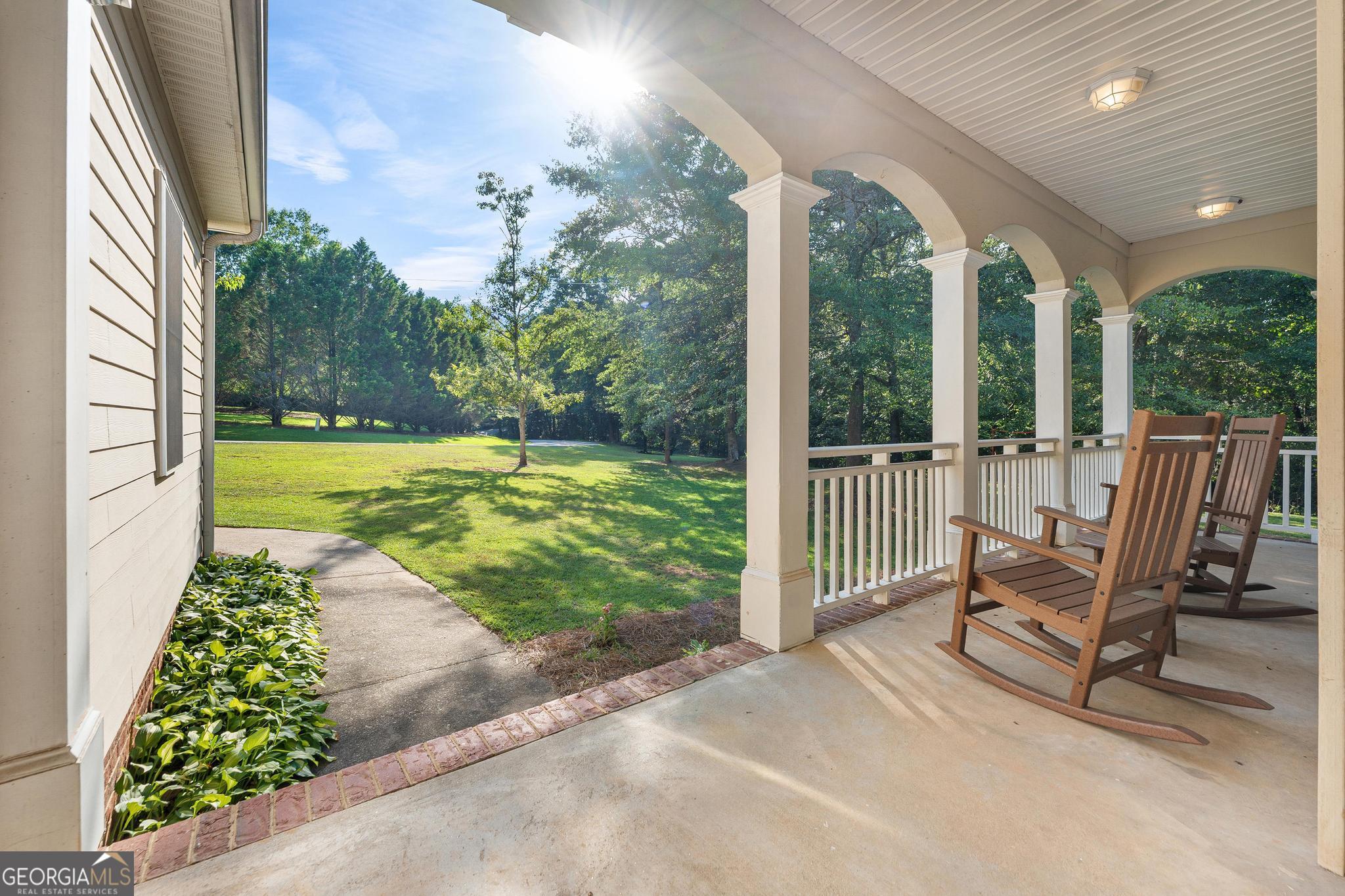 161 Winding WAY