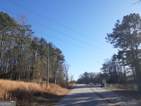 33 V C ST Newnan GA 30263