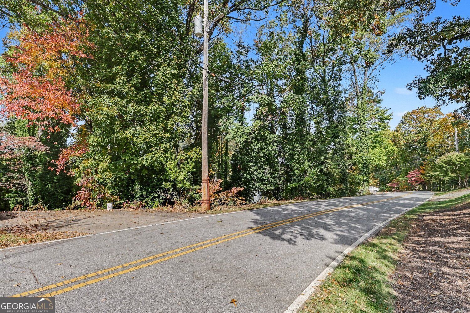 1003 Lakemont DR