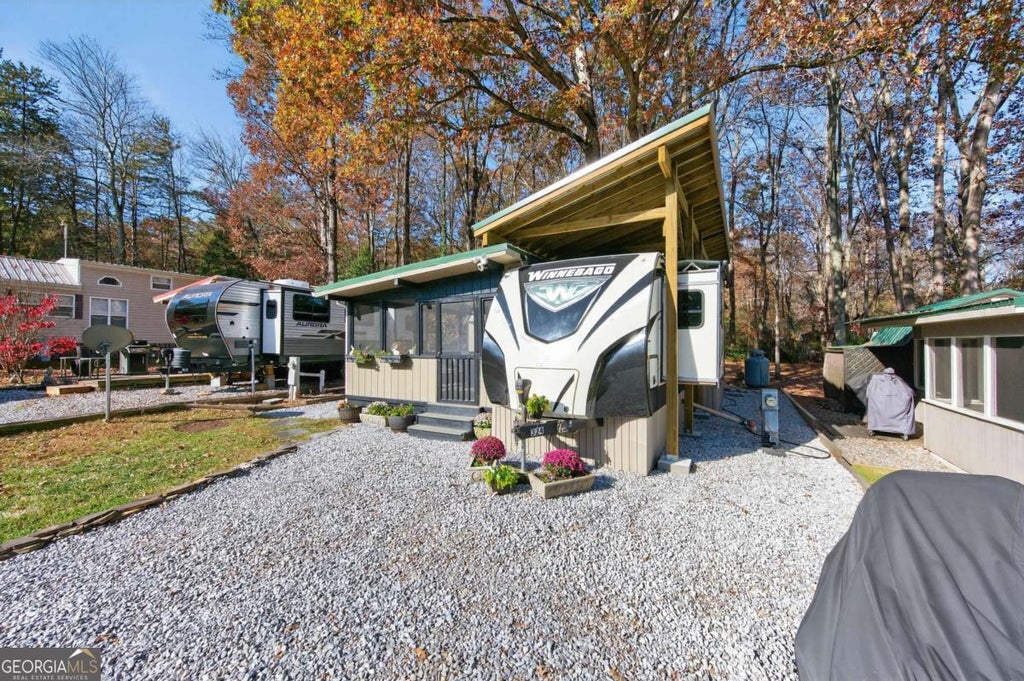 Photo of 324 Leisure Acres Drive, Cleveland, GA 30528 (MLS # 10811804)