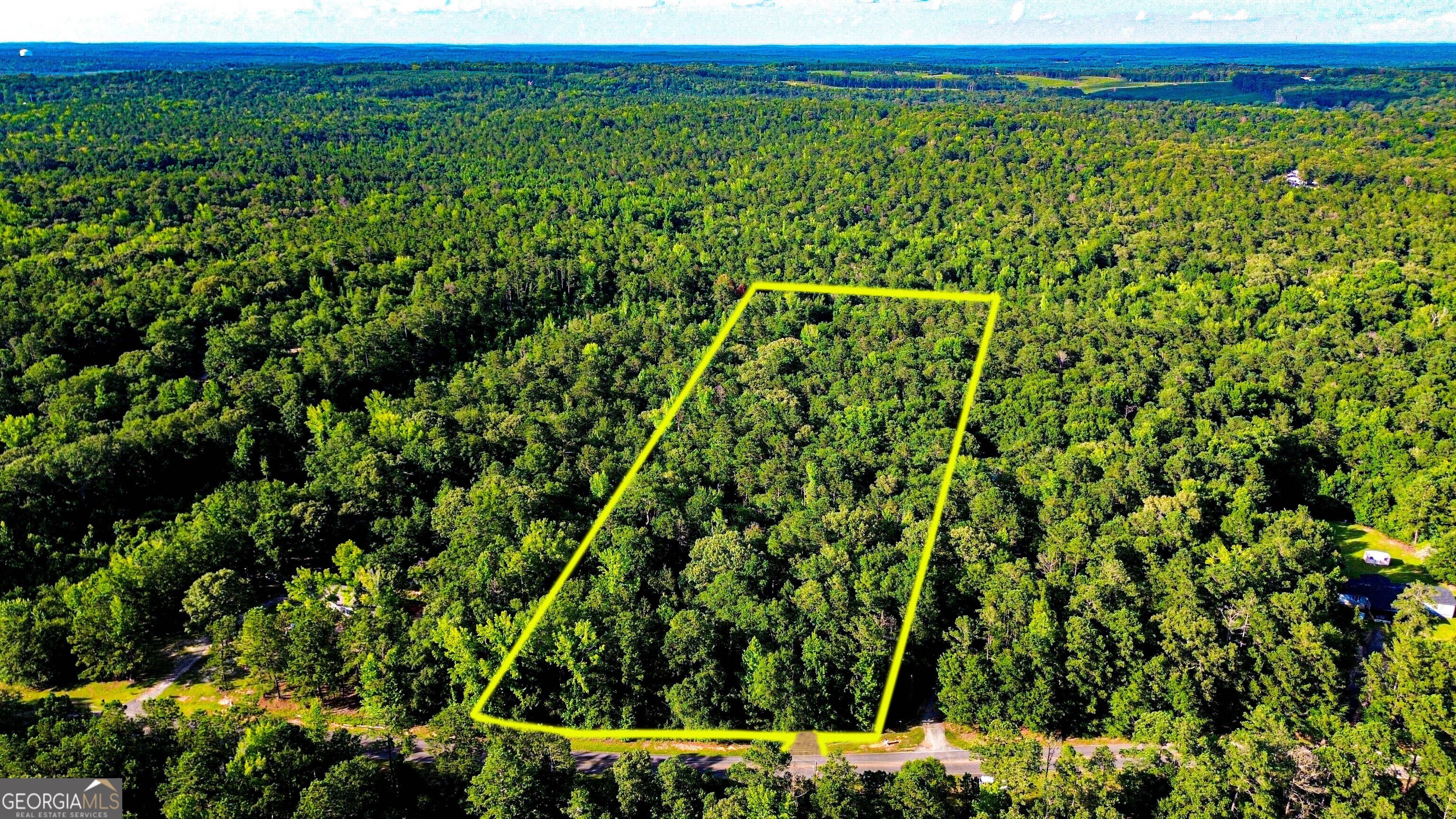 This beautiful 6acre parcel in Macon, GA offers a rare opportunity to own open, agriculturalzoned land with no HOA restrictions. Perfect for a small farm, homestead, or future custom build, this property provides plenty of space and privacy while still being just minutes from local restaurants, shopping, and conveniences. Enjoy the best of both worlds - a serene rural setting with easy access to all that Macon has to offer.