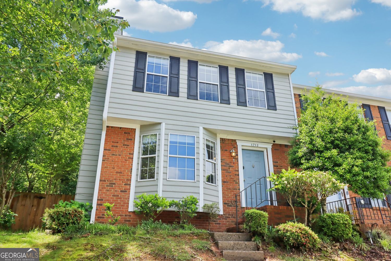 BARNES MILL LAKE - Residential
