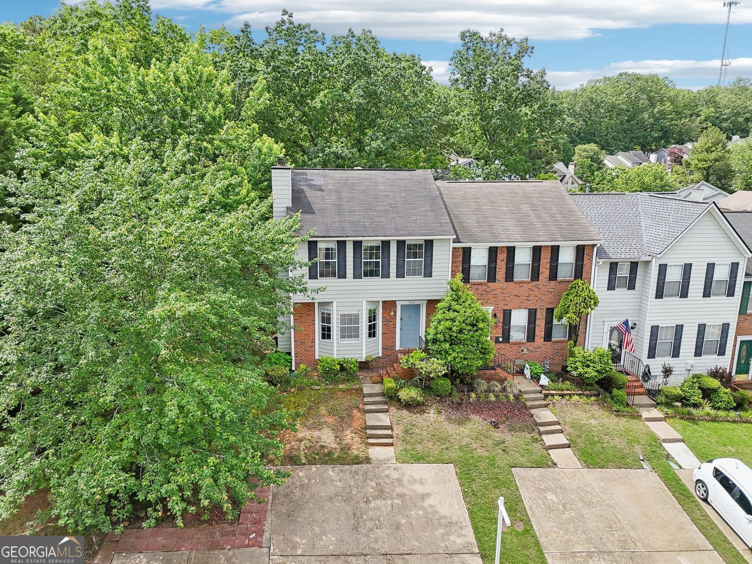 BARNES MILL LAKE - Residential