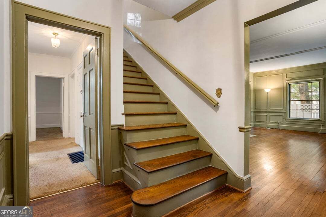 444 Glendale AVE NE