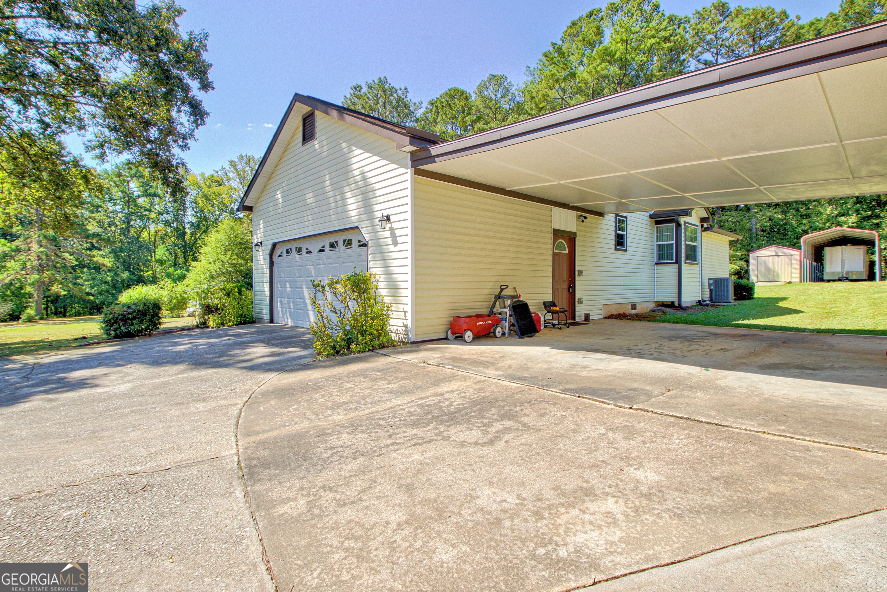 210 New Oak Ridge TRL