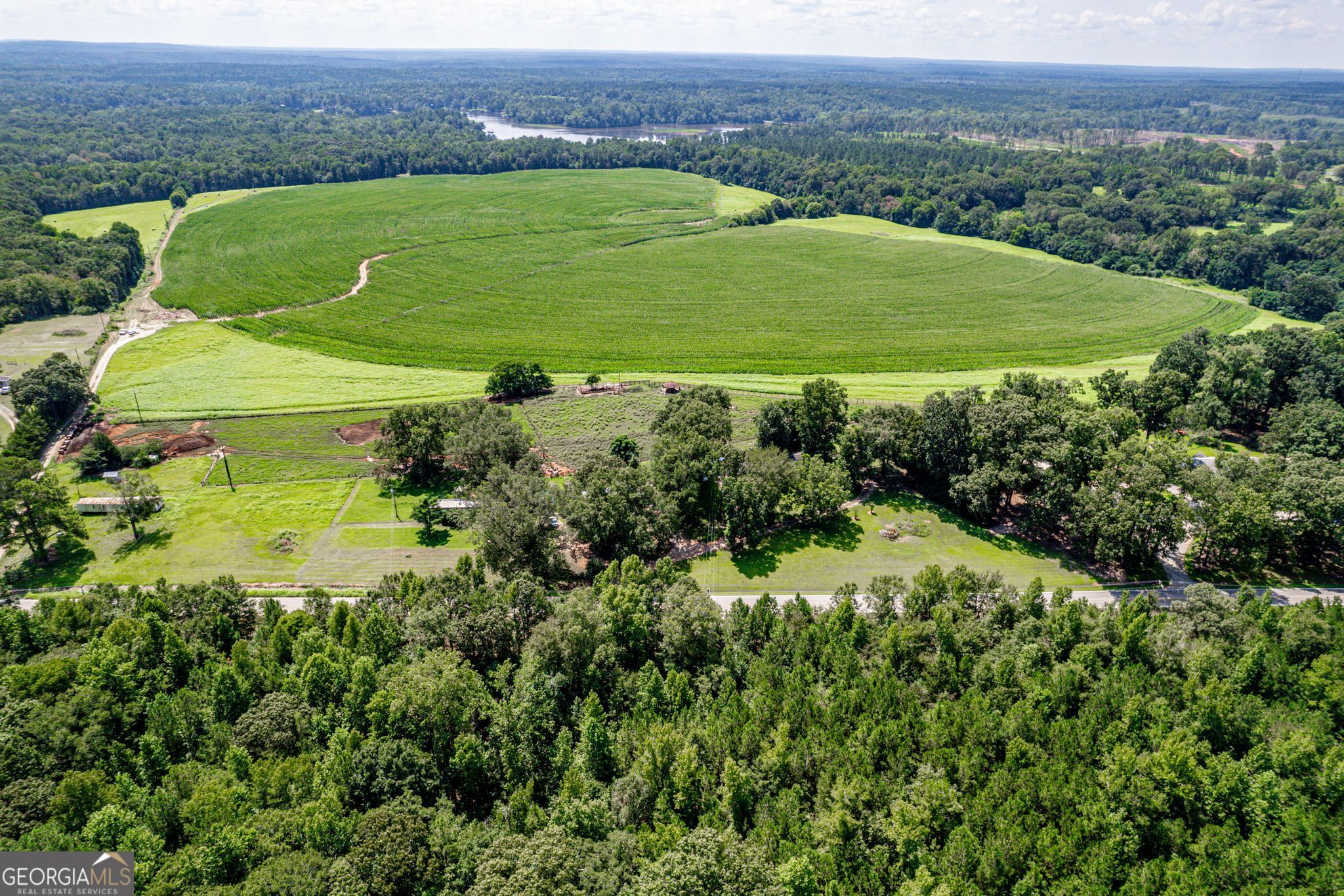 100AC Twin Bridges RD