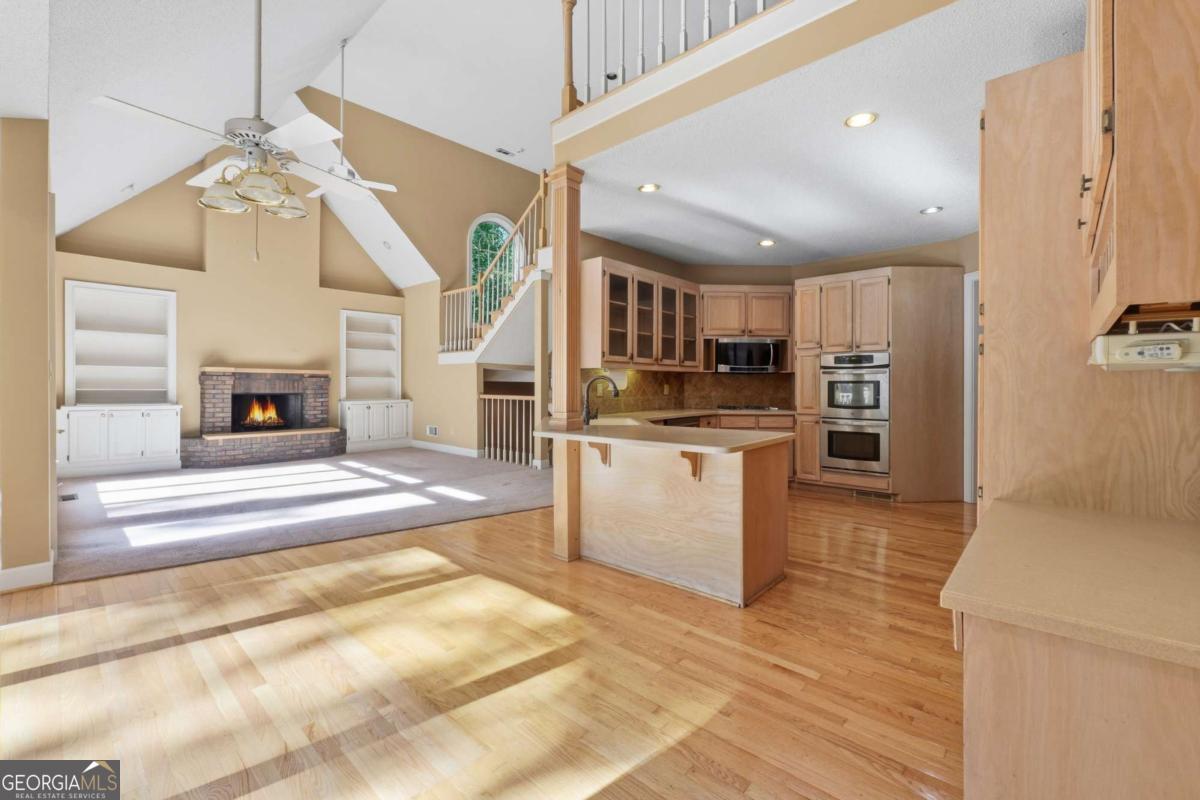 40 JOE LEE DR