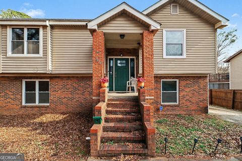 Photo of 3024 Cottonwood Drive SE, Atlanta, GA 30316 (MLS # 10662815)