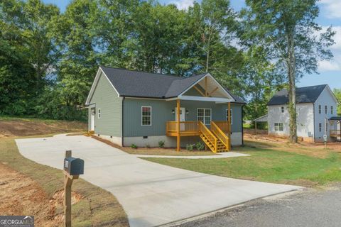 A home in Heflin