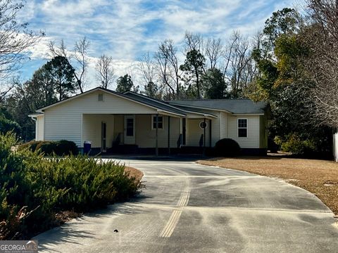 A home in Rentz