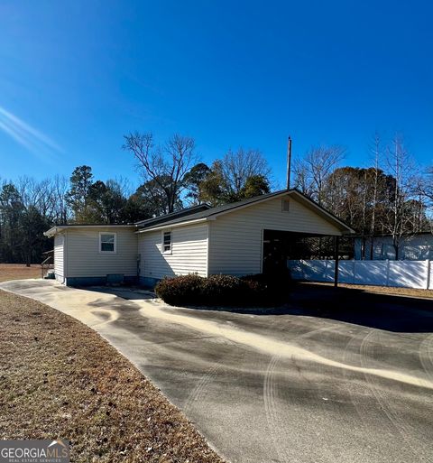 A home in Rentz