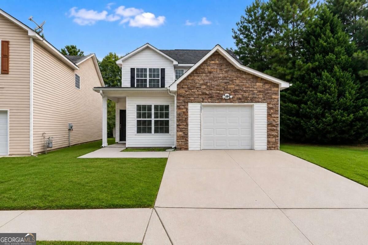 2407 Hackamore DR