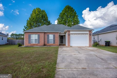 107 Dorothy CT Warner Robins GA 31088