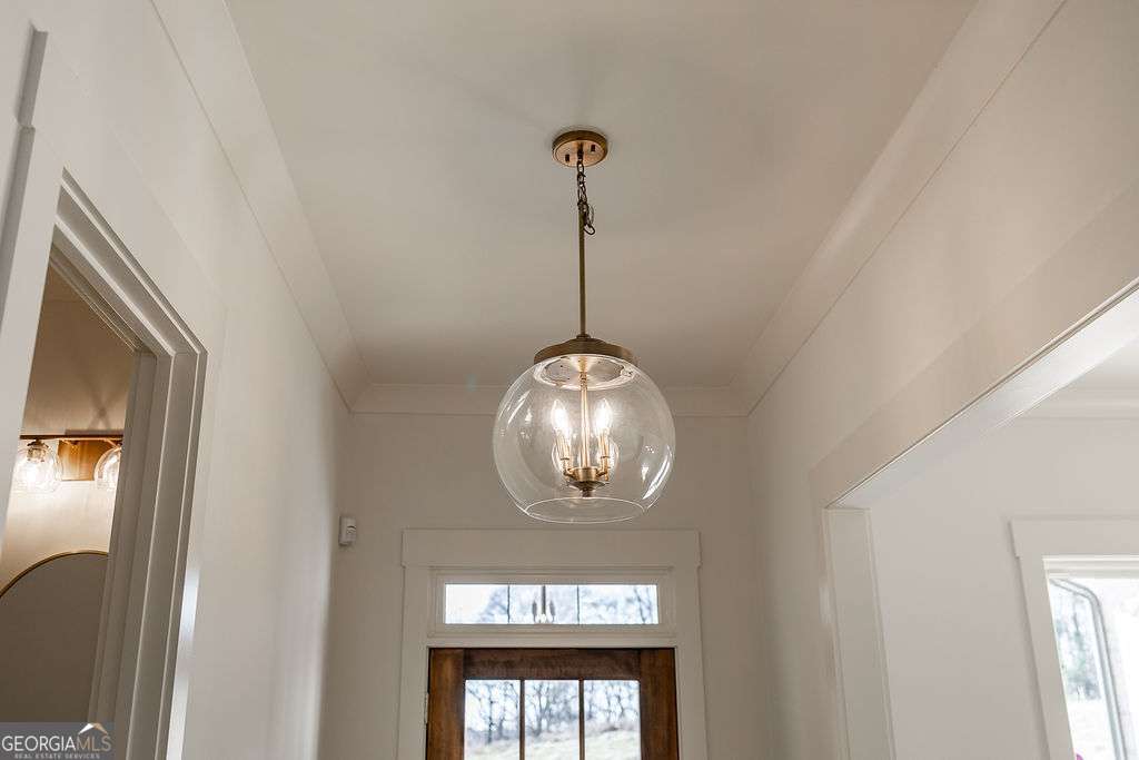 1657 Malcom Estates RDG