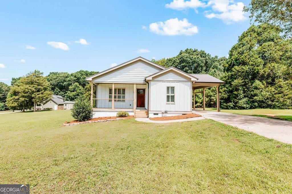 Photo of 1445 N Forest Avenue, Hartwell, GA 30643 (MLS # 10854581)