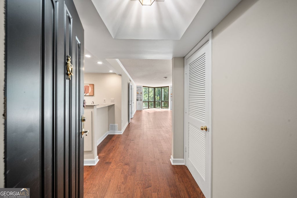 Photo of 2870 Pharr Court NW #506, Atlanta, GA 30305 (MLS # 10795189)