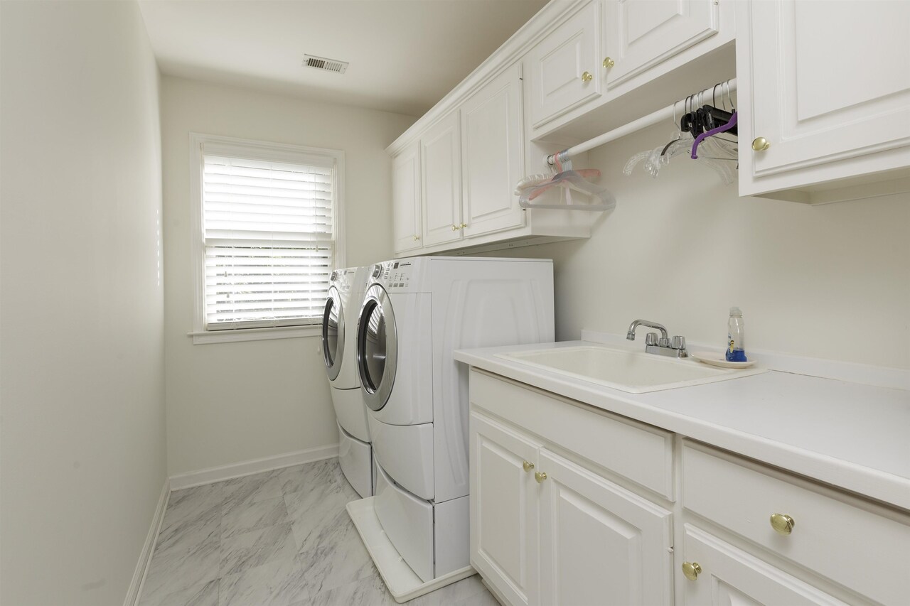 Amberfield - Residential