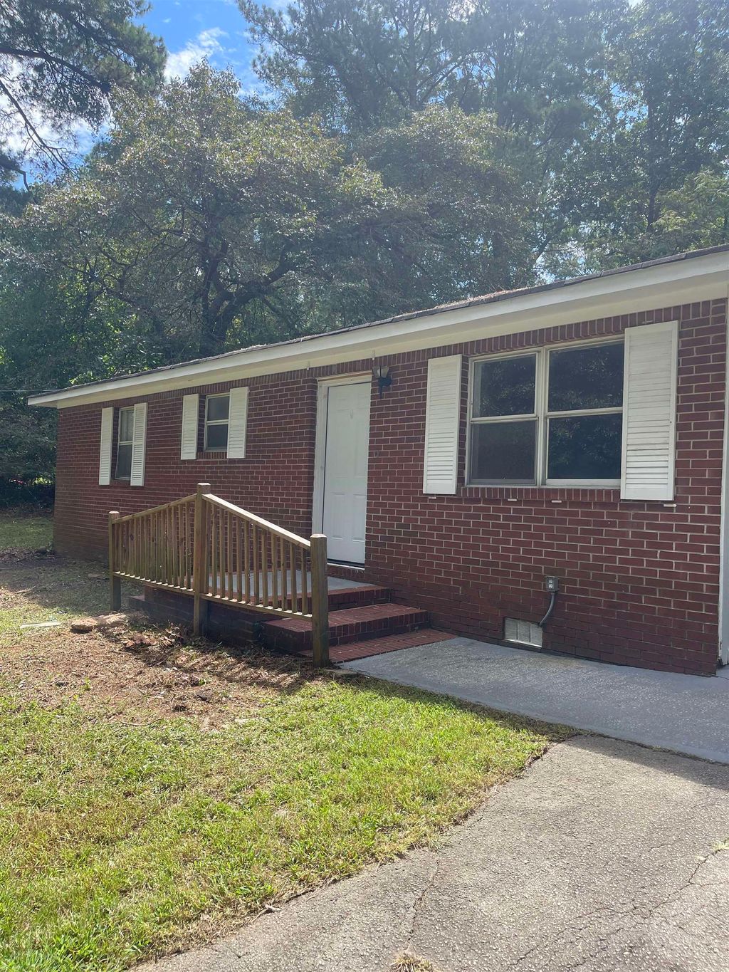 Photo of 44 Armstead Drive, Stockbridge, GA 30281 (MLS # 10670714)