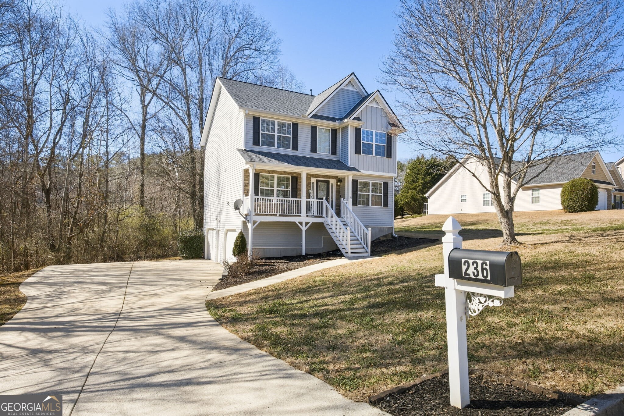 236 Shenandoah DR