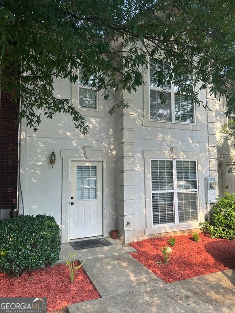 Photo of 3332 Waldrop Trail, Decatur, GA 30034 (MLS # 10556901)
