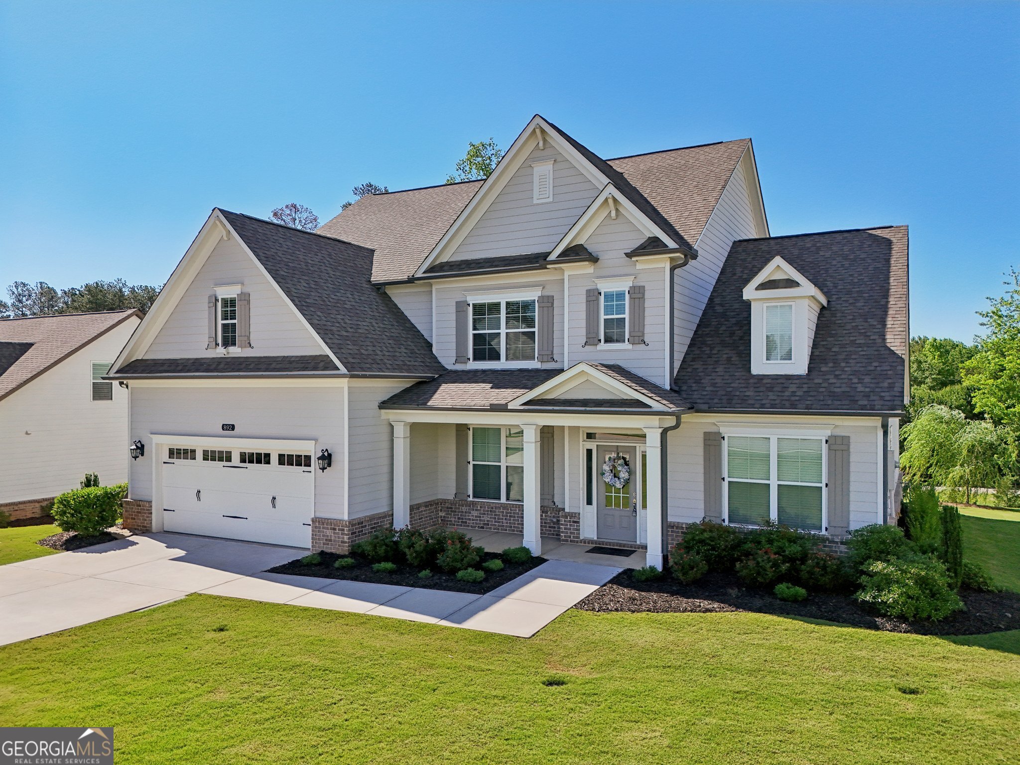 892 Champagne LN