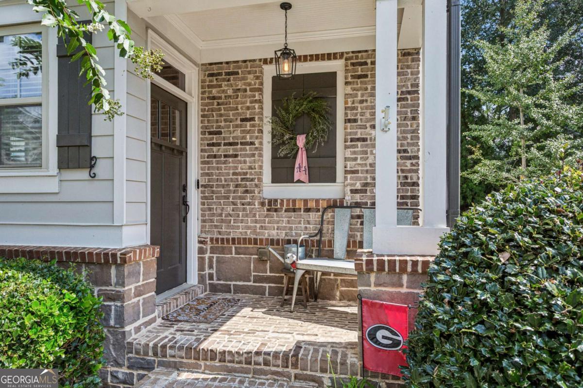 1761 Whitfield Parc CIR