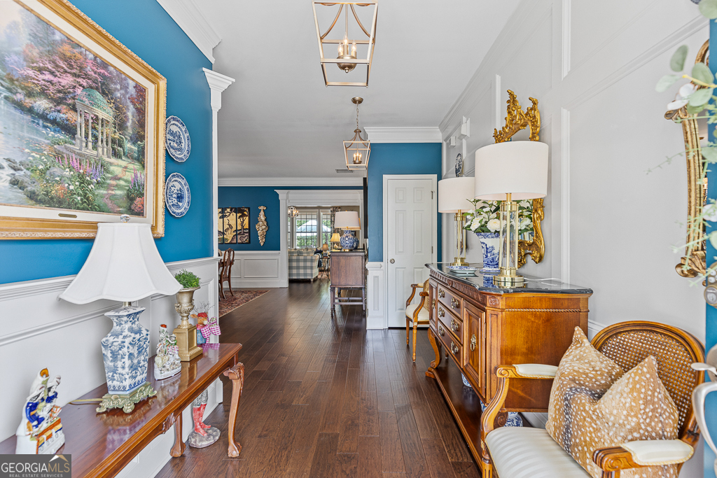 5939 Peacock LN
