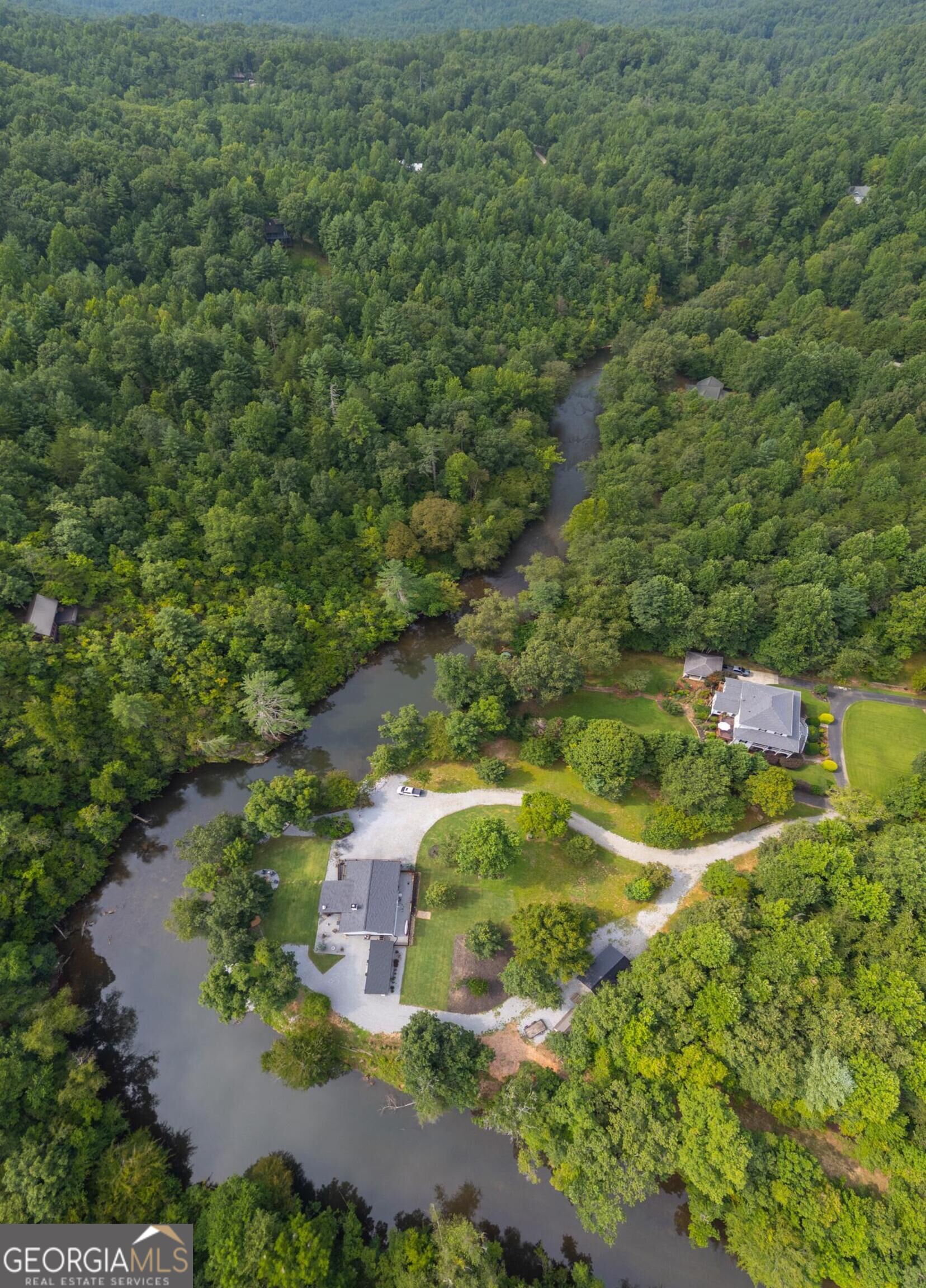 3286 Panorama DR