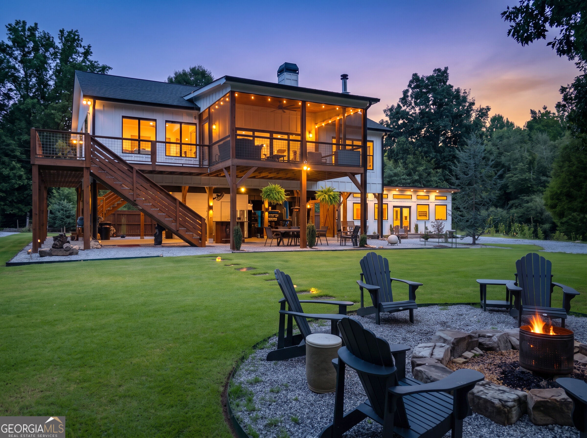 3286 Panorama DR