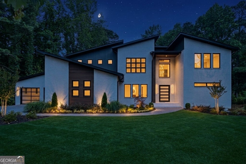 Photo of 1000 Clementstone N.E Drive, Sandy Springs, GA 30342 (MLS # 10806816)