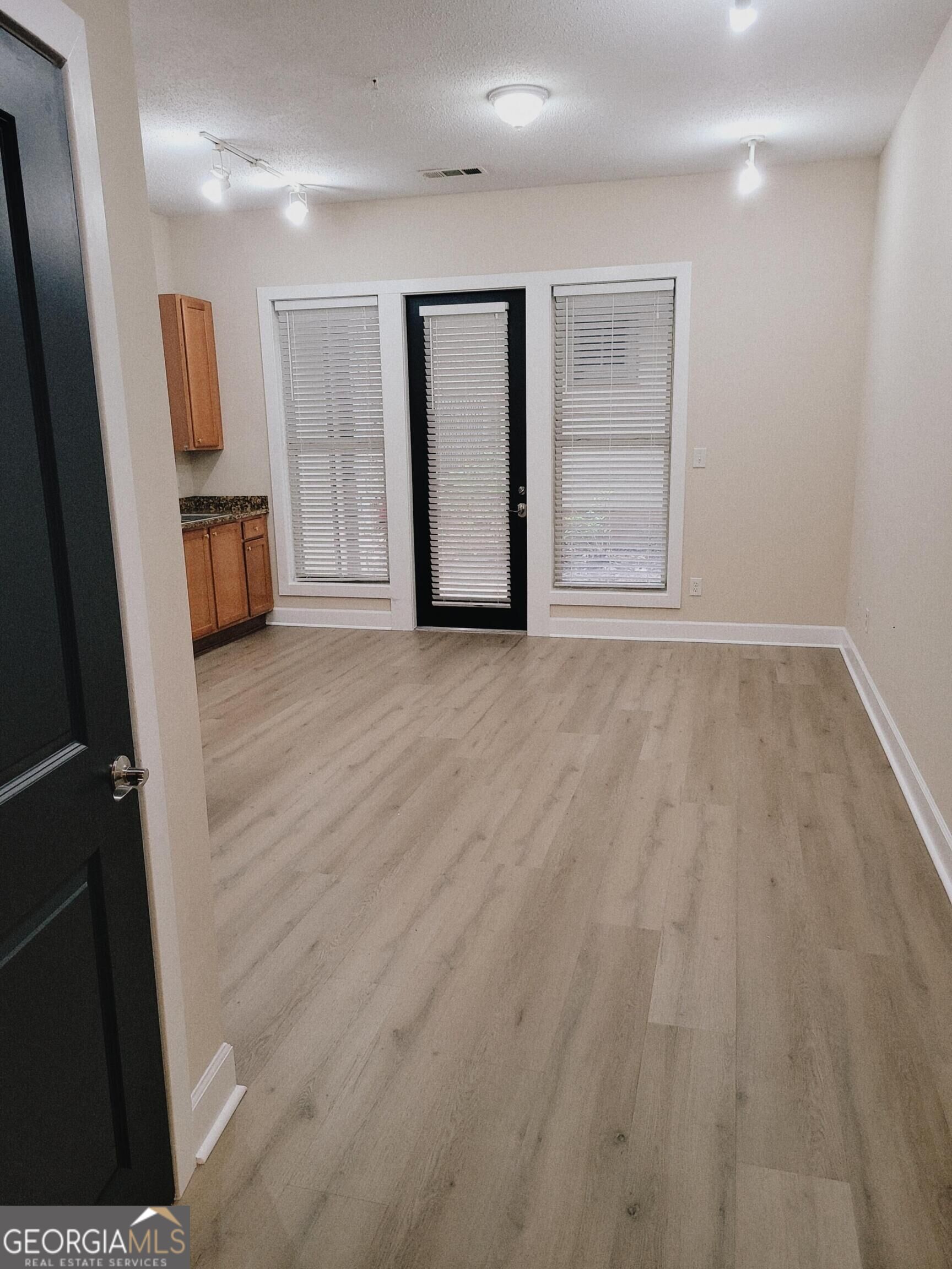 1195 Milton TER SE 3101