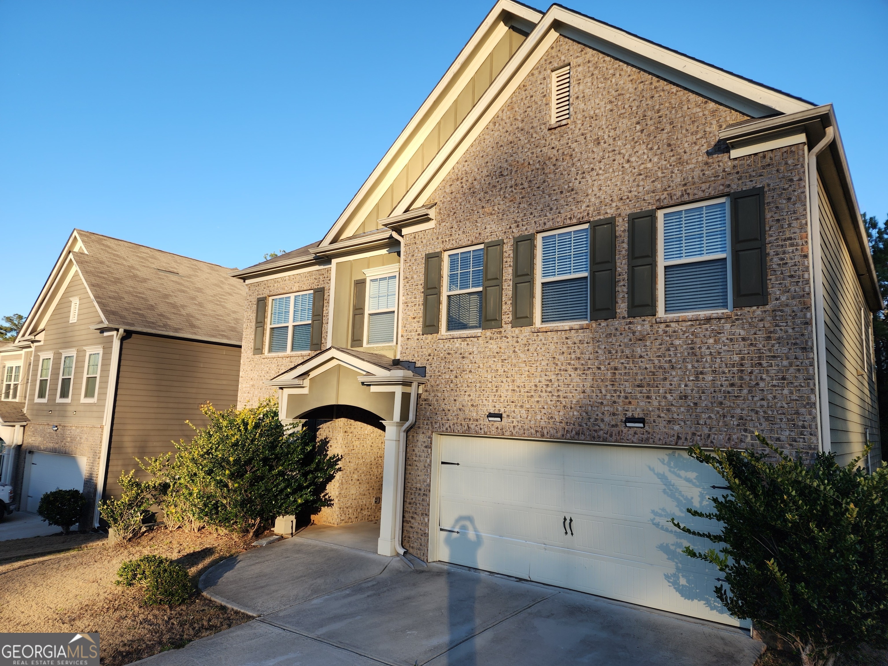 5150 Amberland SQ