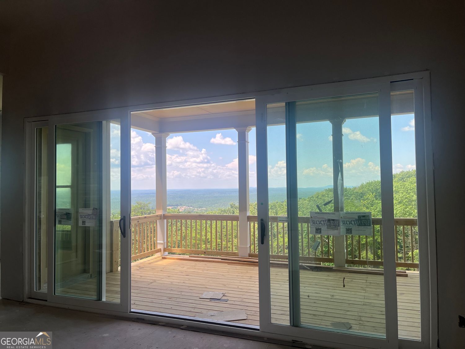 235 Laurel Vista DR