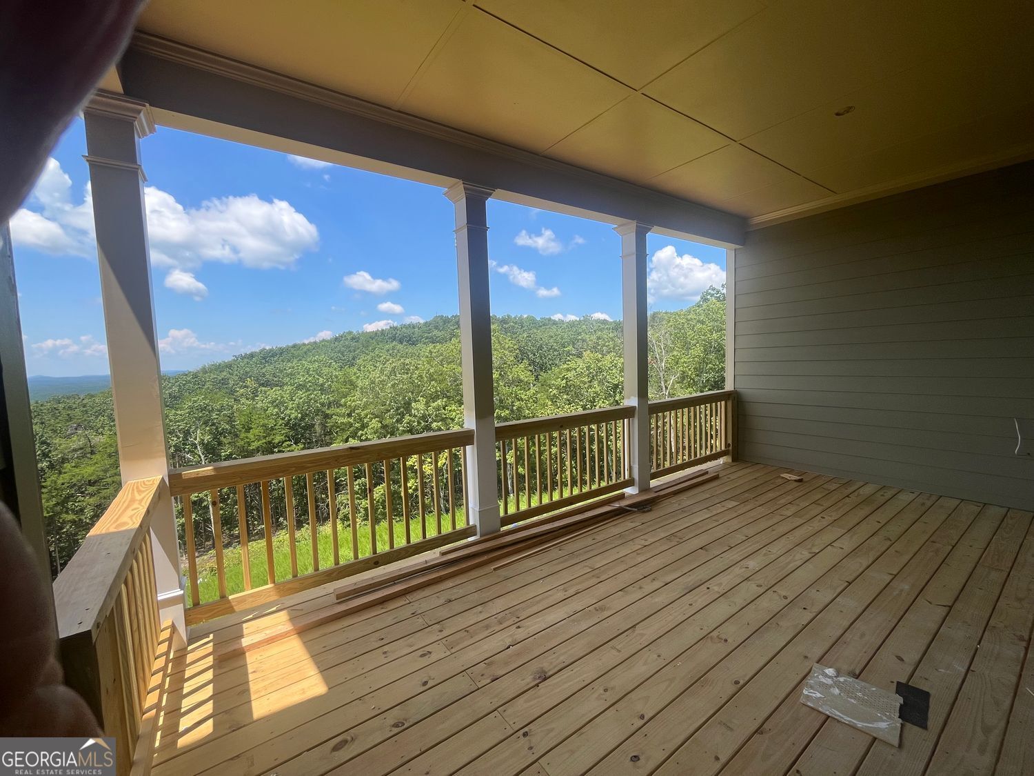 235 Laurel Vista DR