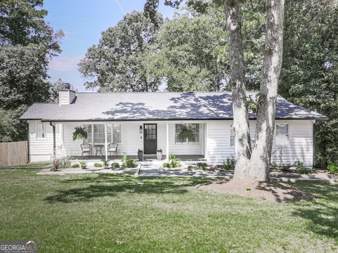 616 Victoria LN Woodstock GA 30189
