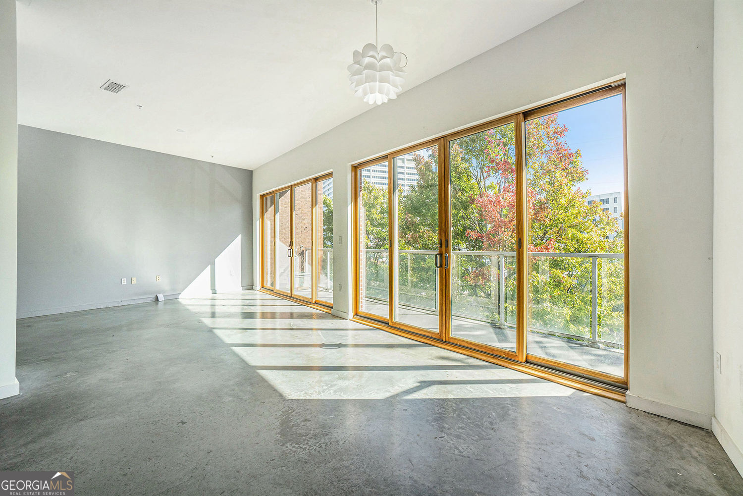 Castleberry Hills - Commercial Sale