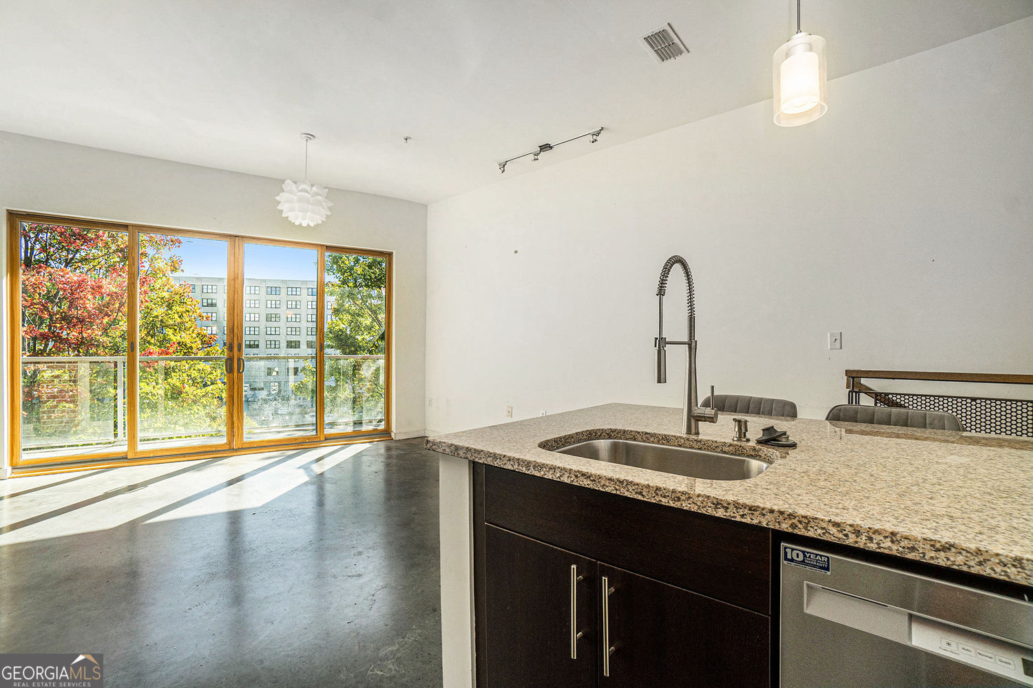 Castleberry Hills - Commercial Sale