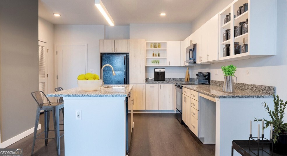 Avondale Hills - Residential Lease