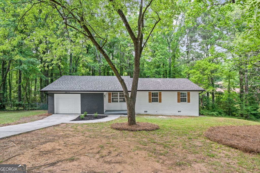 Photo of 2873 Leisure Springs Circle, Decatur, GA 30034 (MLS # 10739967)