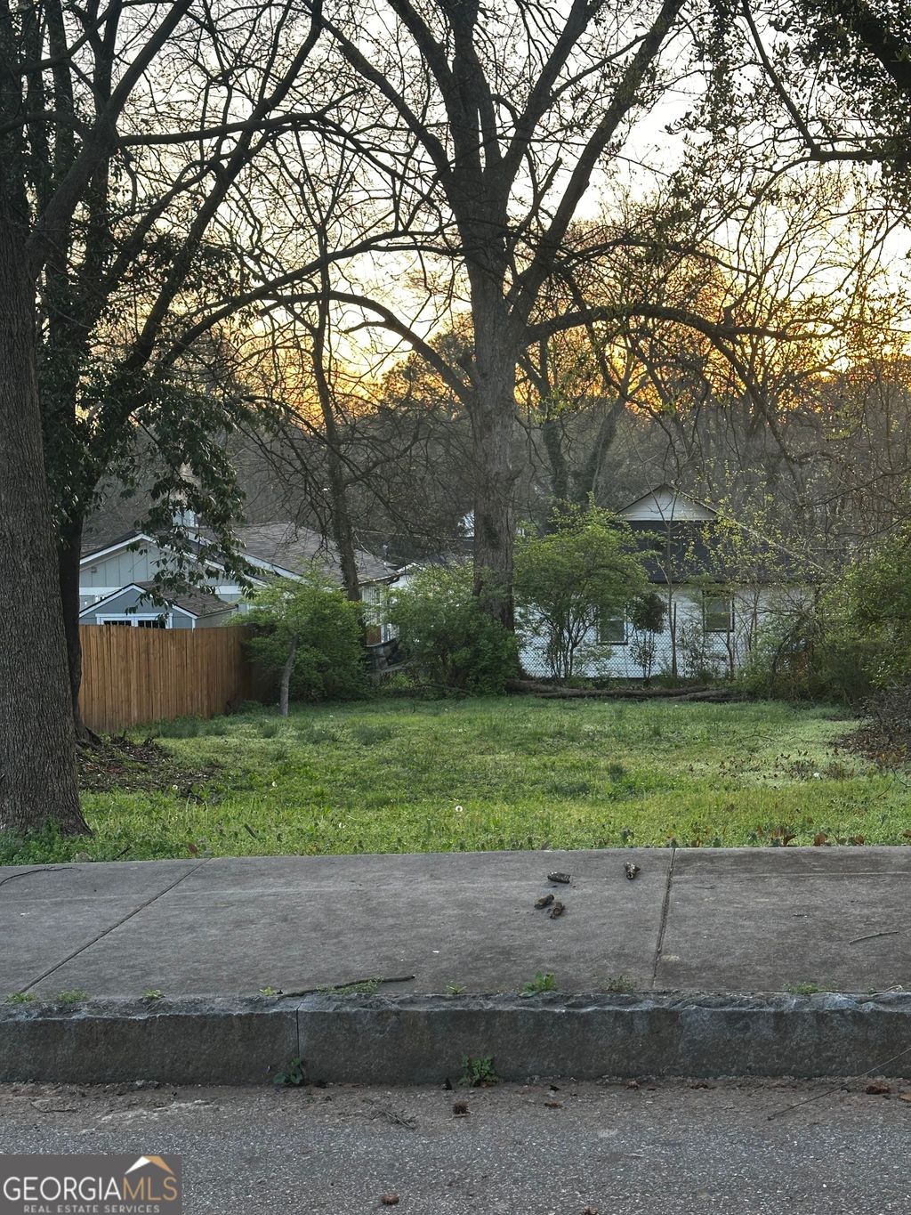 Photo of 1102 Sims St SW,, Atlanta, GA 30310 (MLS # 10710562)