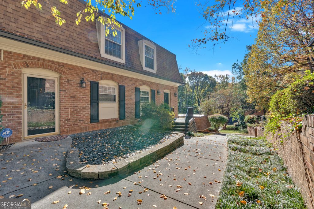 Photo of 1261 Lavista Road NE #E-8, Atlanta, GA 30324 (MLS # 10771202)