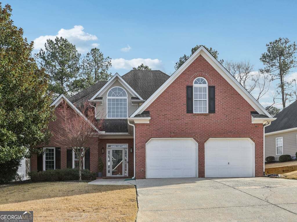 1192 Vinings Place CIR SE